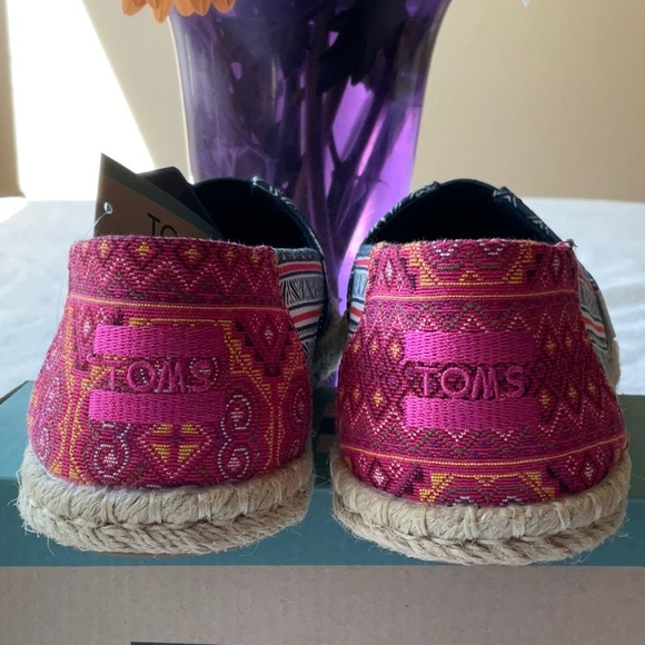 🪷 TOMS HMONG INDIGO FLORAL ROPE ESPADRILLE 🪷 - Picture 15 of 16